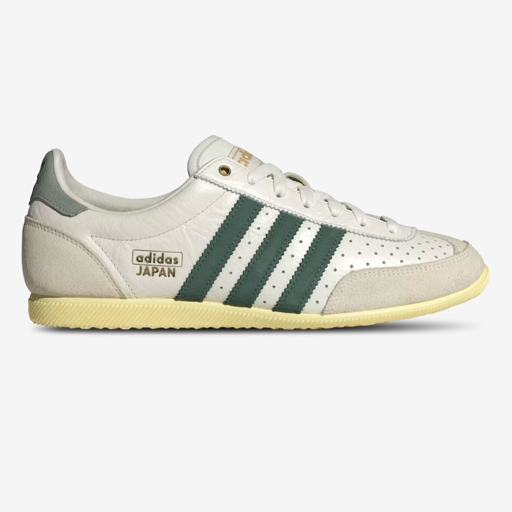 adidas Japan Low Top Green/White Sneakers - Size 11 womens/ 9.5Men’s ( unisex)